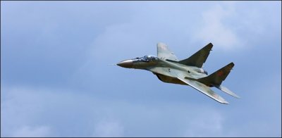 067-jets-over-czech-2013.jpg